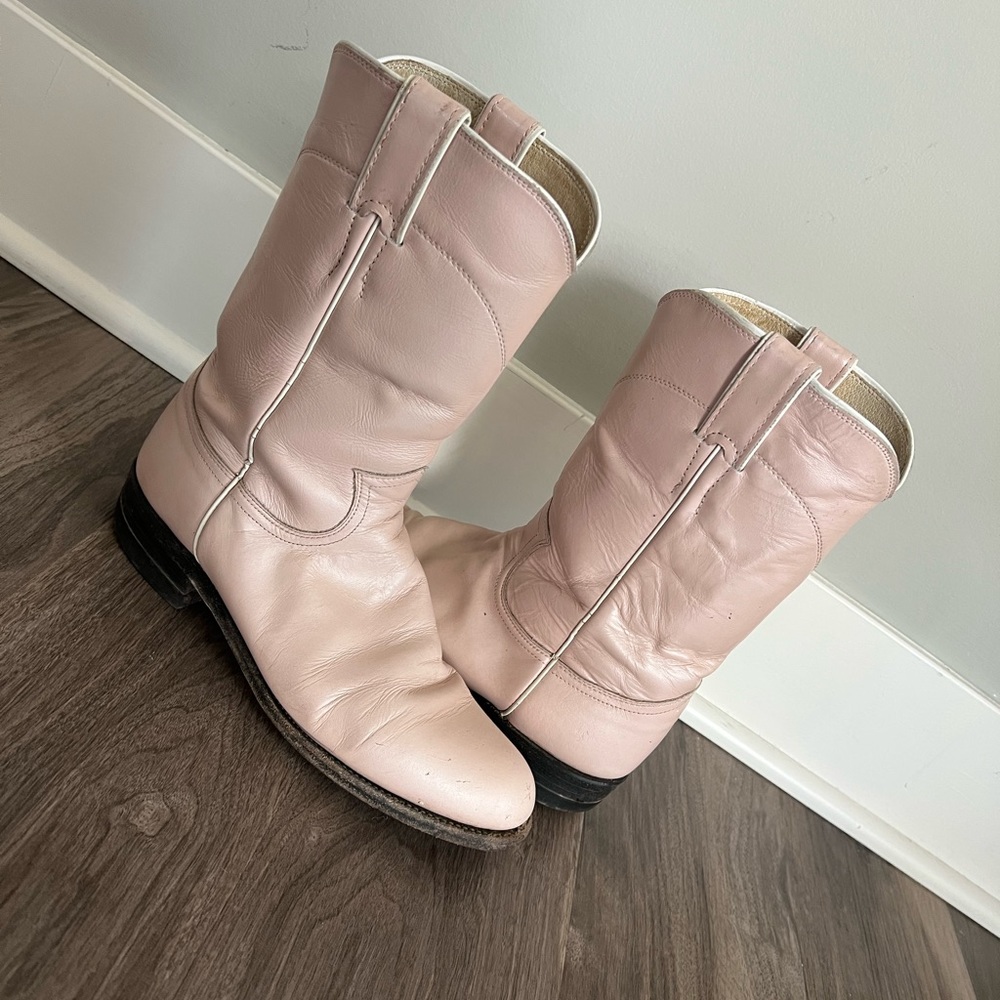 Justin’s Cowgirl Boots